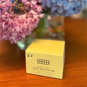 Versed Doctor’s Visit Instant Resurfacing Mask NWT